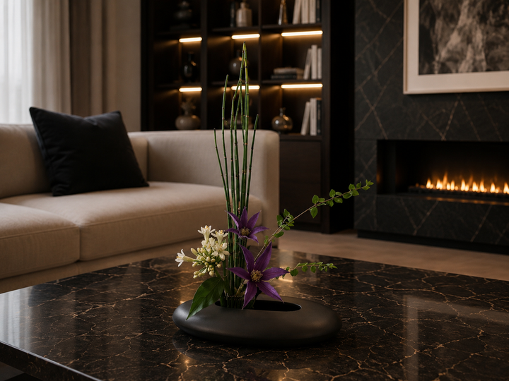 Ikebana — Vase Sculptural